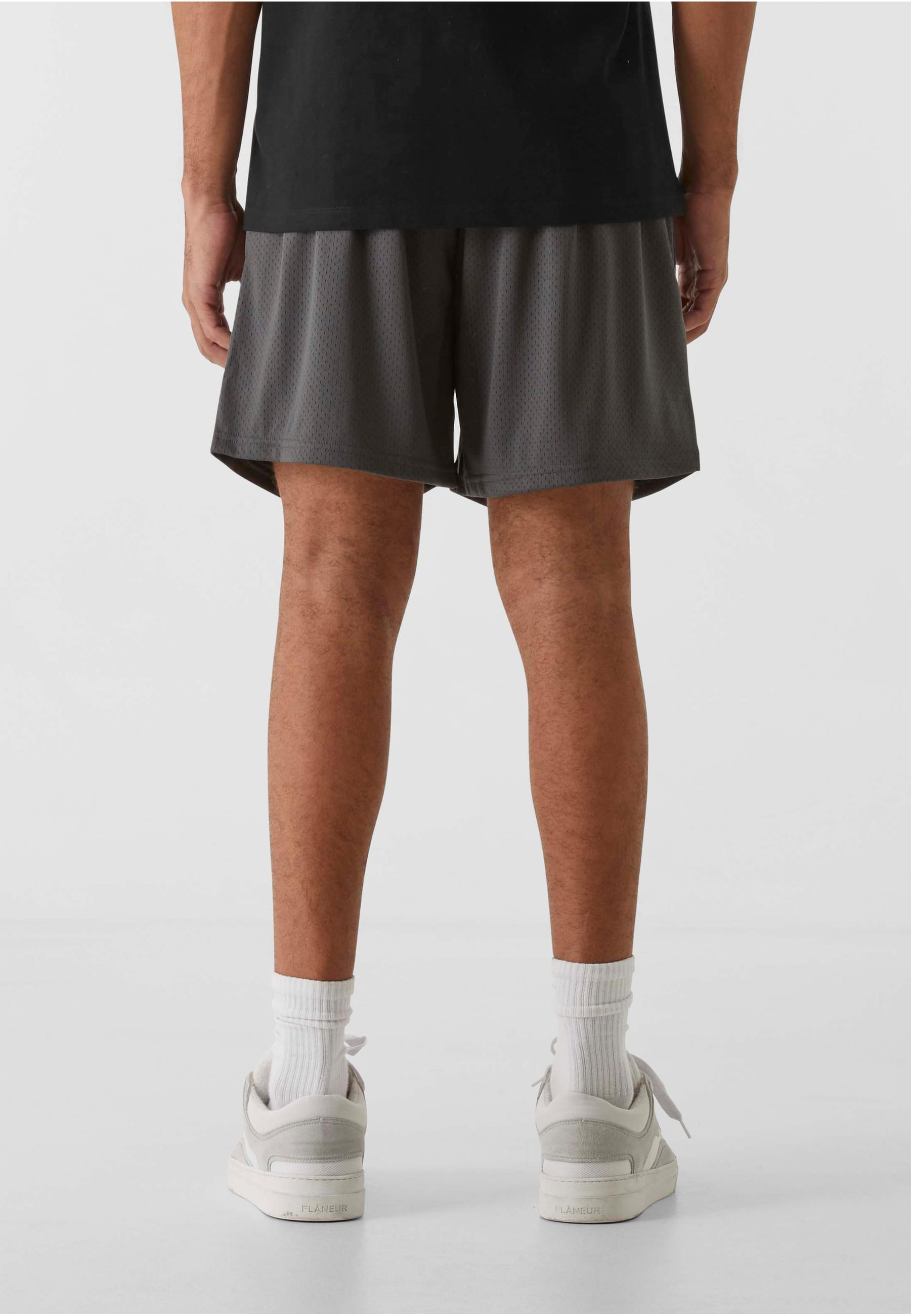 Essential Mesh Shorts | darkshadow