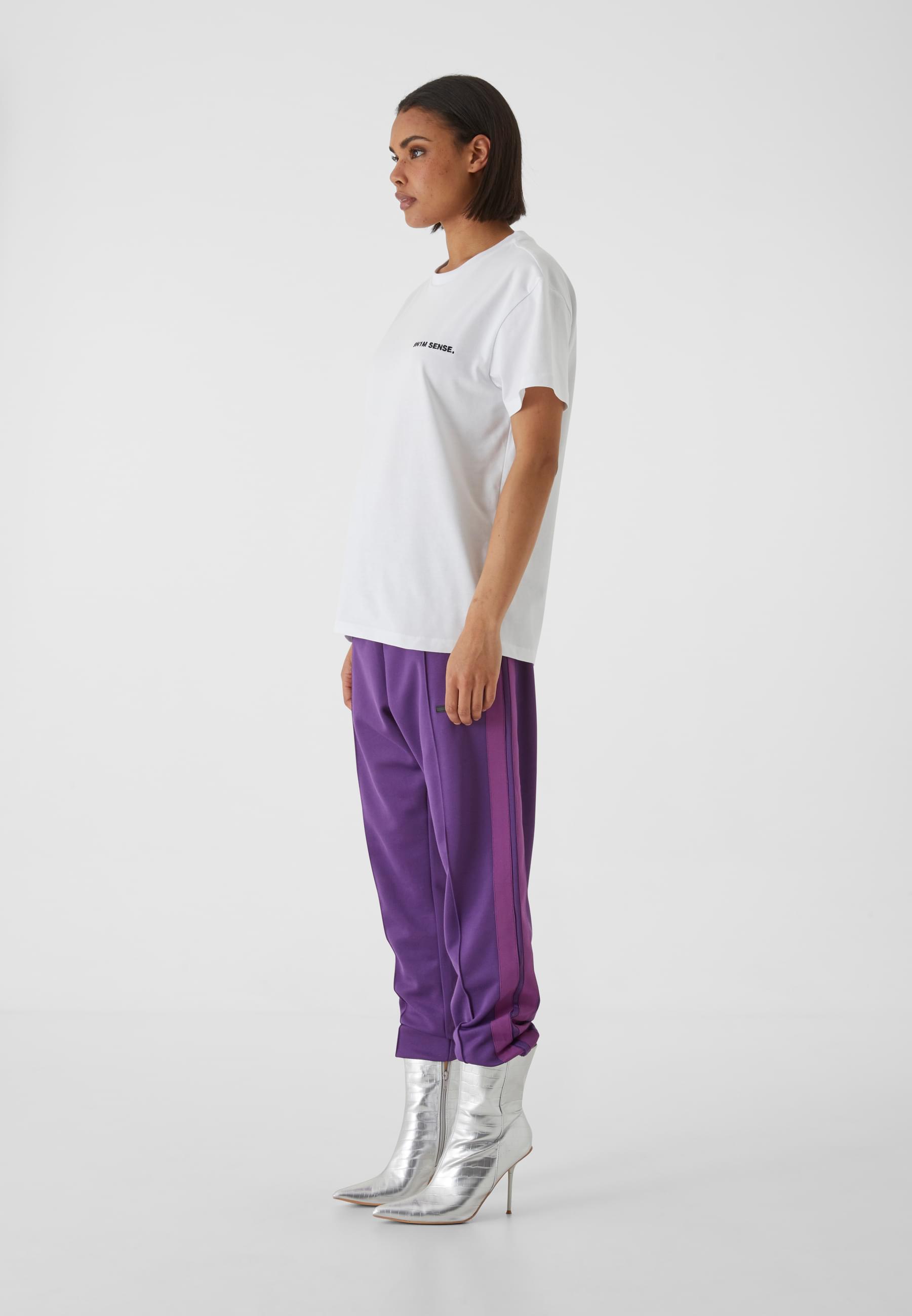 W-Essential T-Shirt | white