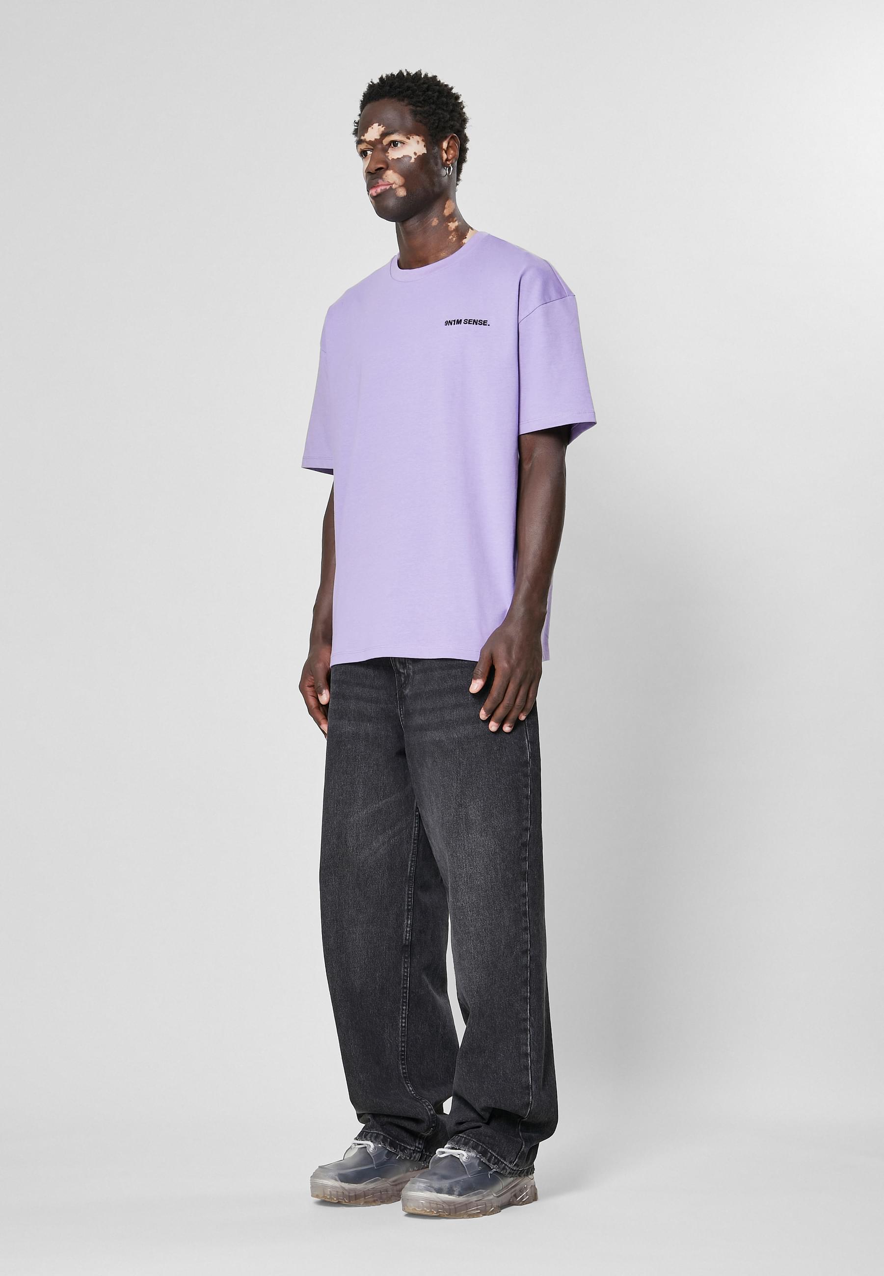 Essential T-Shirt | lavender