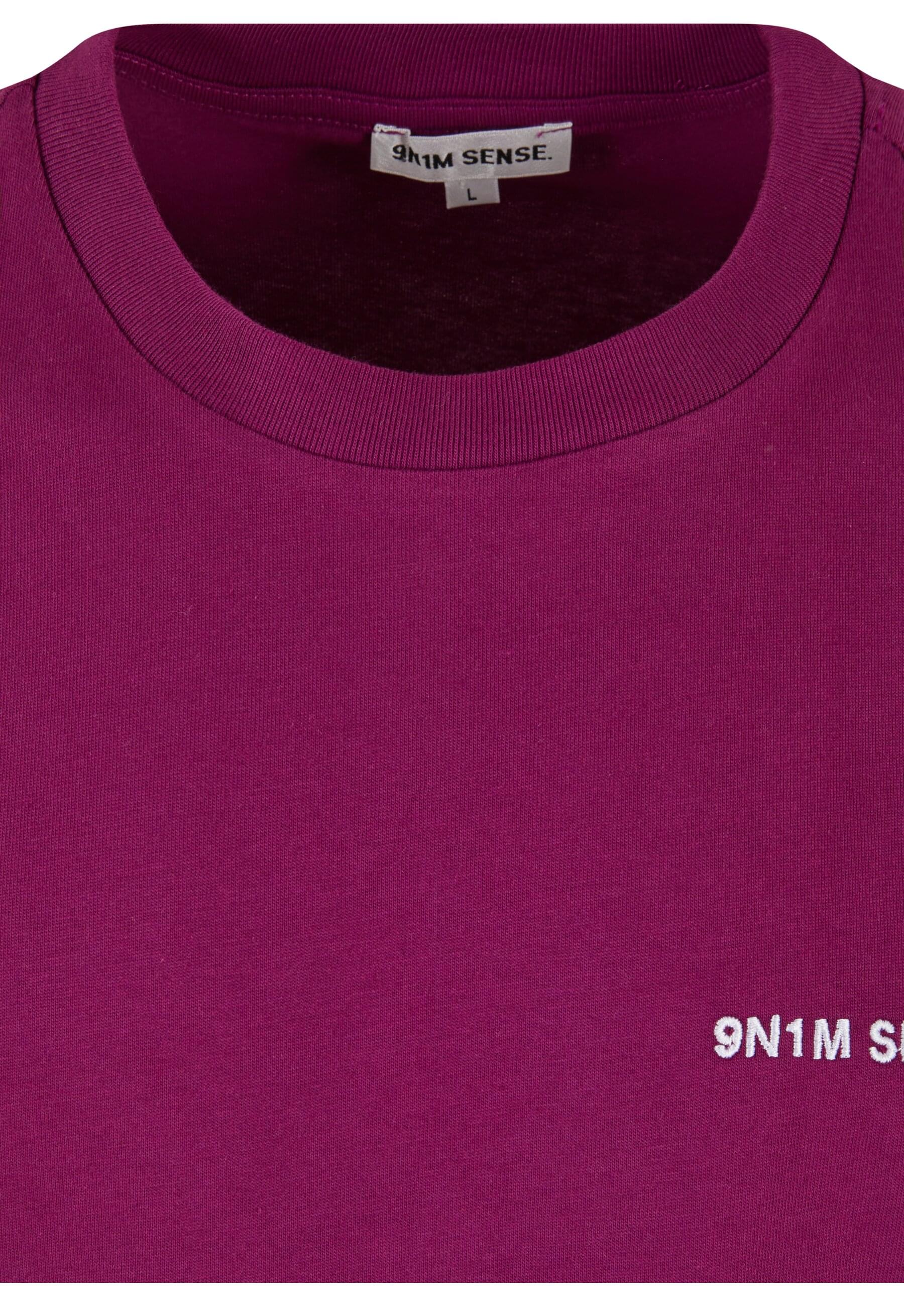 Essential T-Shirt | aubergine