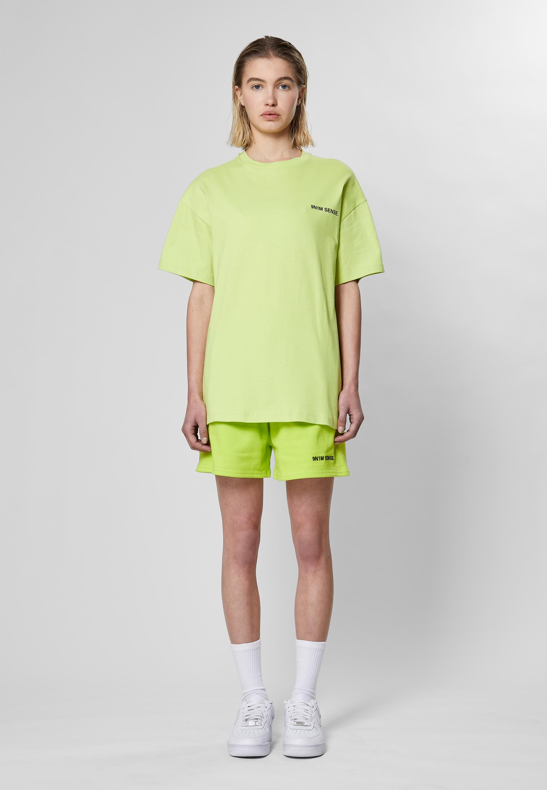 W-Essential Short | lime