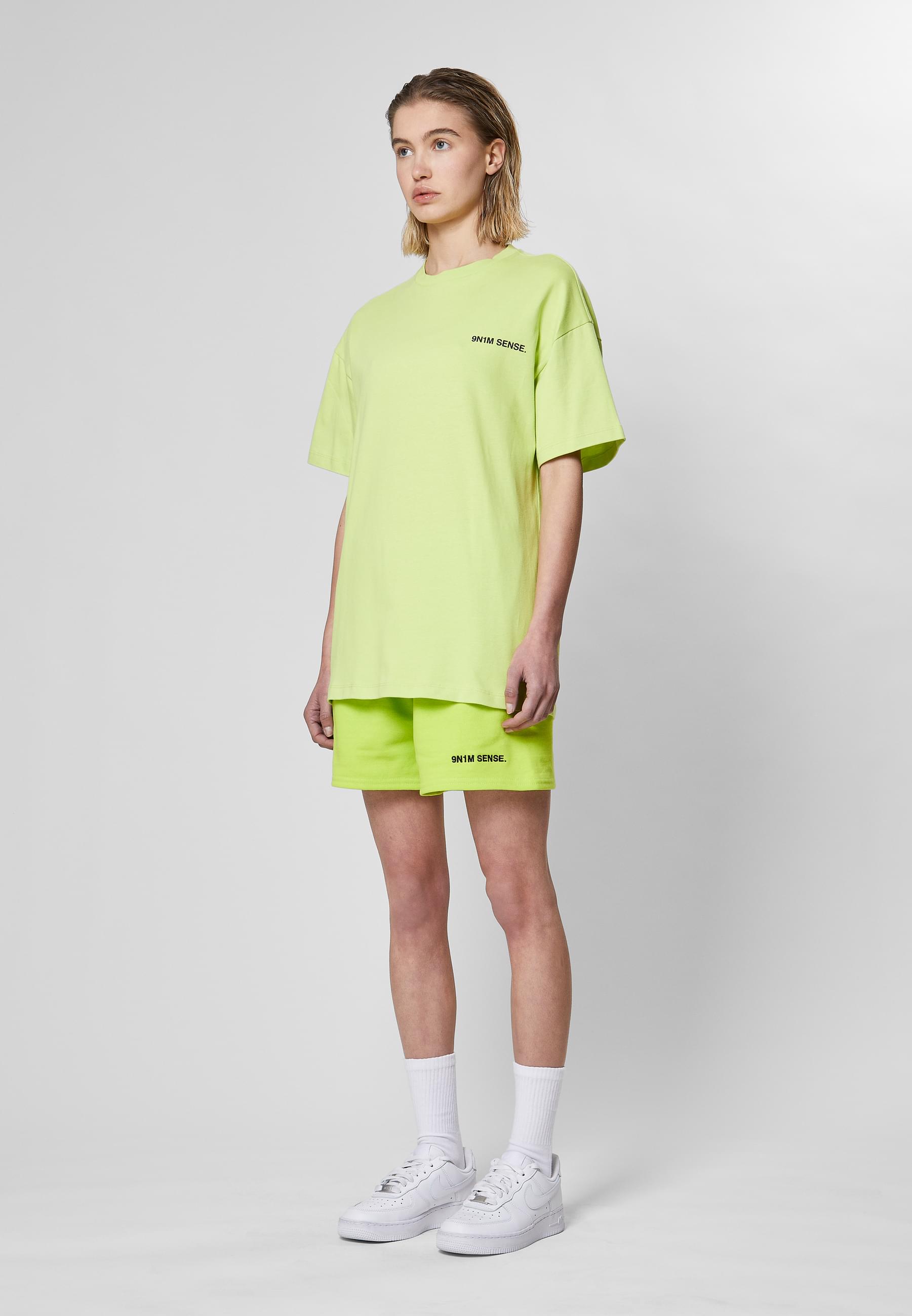 W-Essential Short | lime