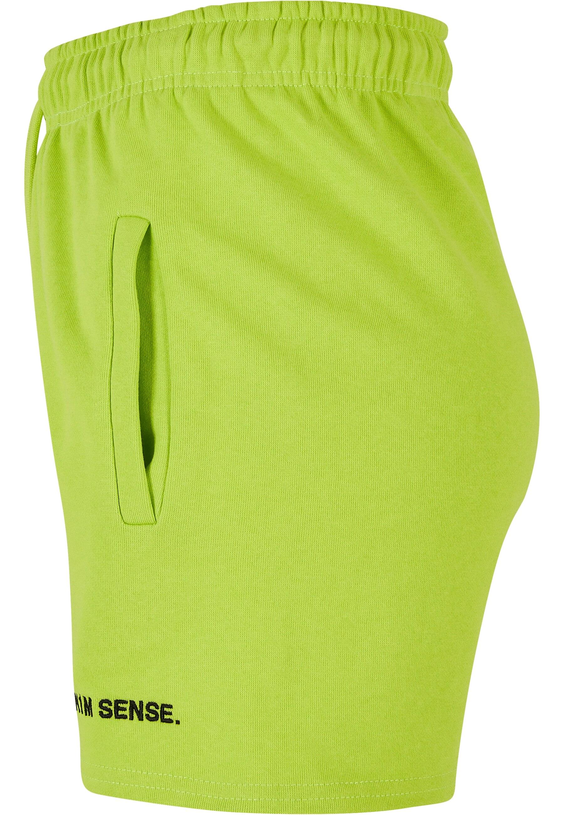 W-Essential Short | lime