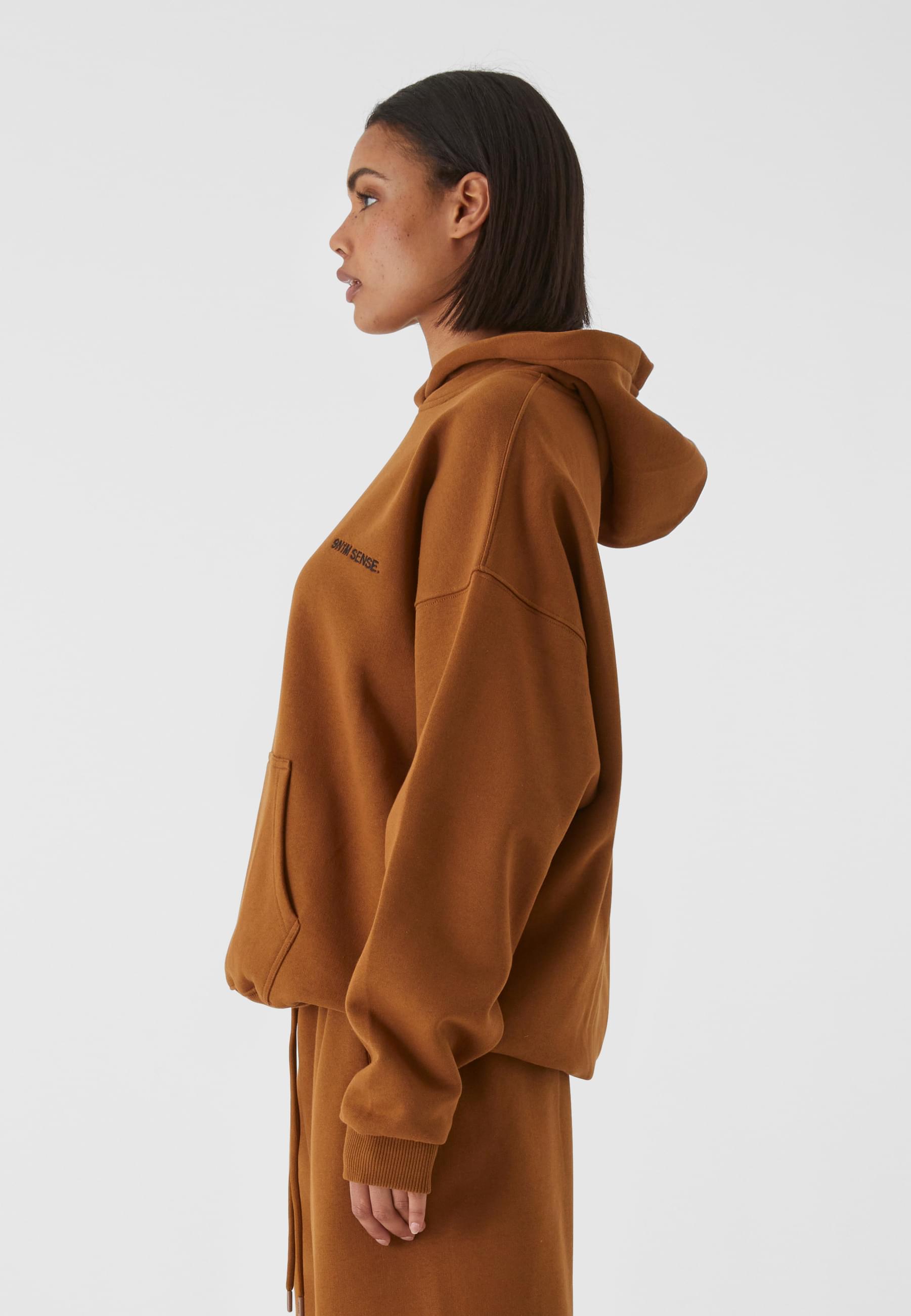 W-Essential Hoodie | brown