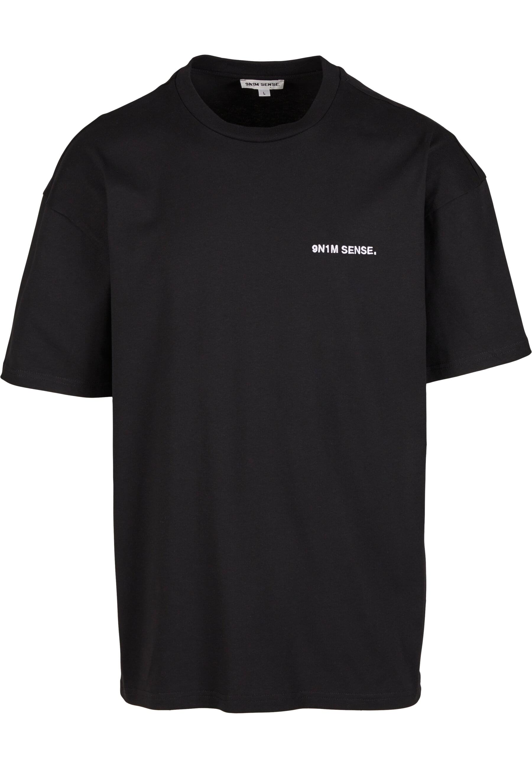 Essential T-Shirt | black