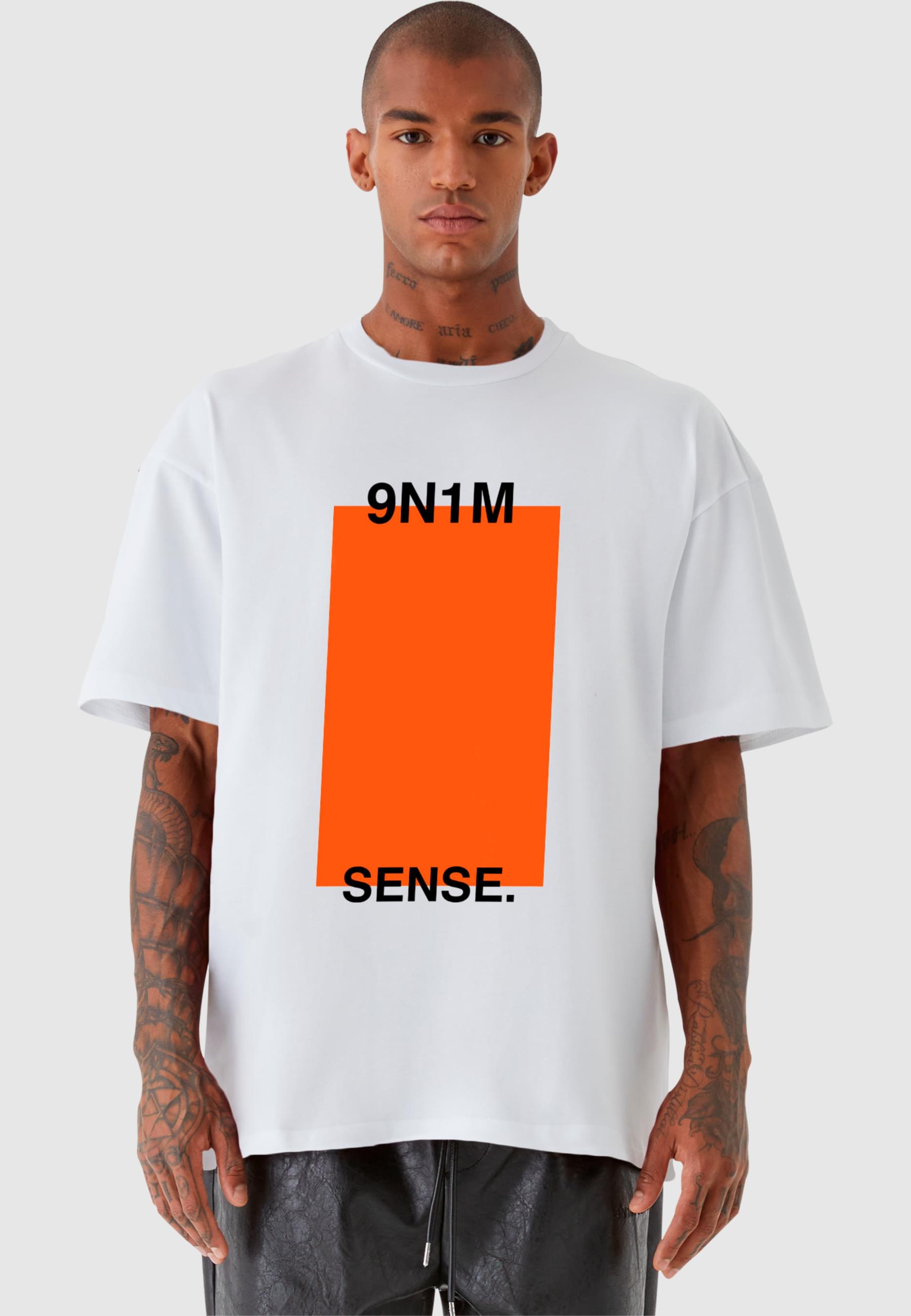 SENSE Orange Square Tee | white