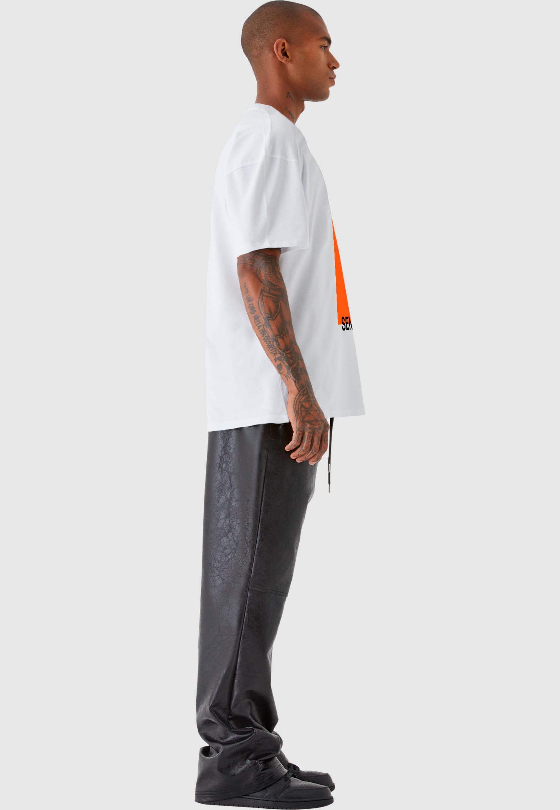 SENSE Orange Square Tee | white